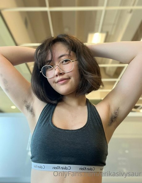 erikasivysaur actrice sexy image