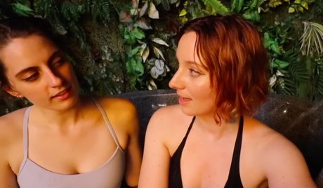 milf échangiste uniquementfans sexy de haute qualité image