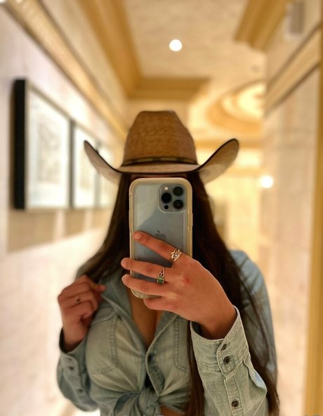 luna xox15 modèle magnifique images