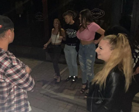 Alexia C star du porno parfaite photos