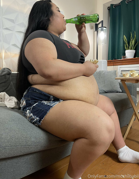 mochiibabii modèle exclusif archive