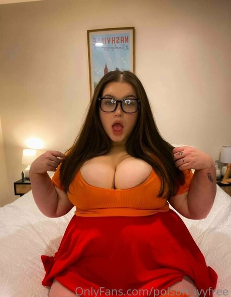 poison ivyfree modèle magnifique archive