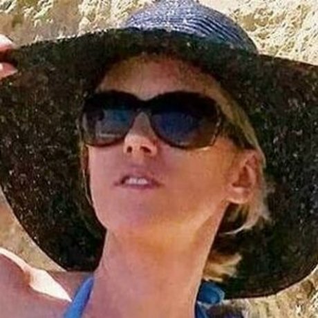 Az Powergirl actrice artistique img