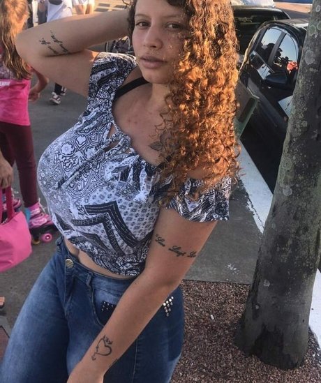 Ashley Alves modèle gratuit image