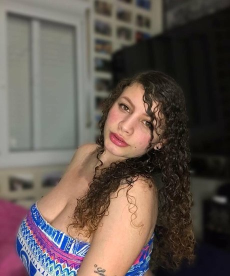 Ashley Alves modèle pornographique photos