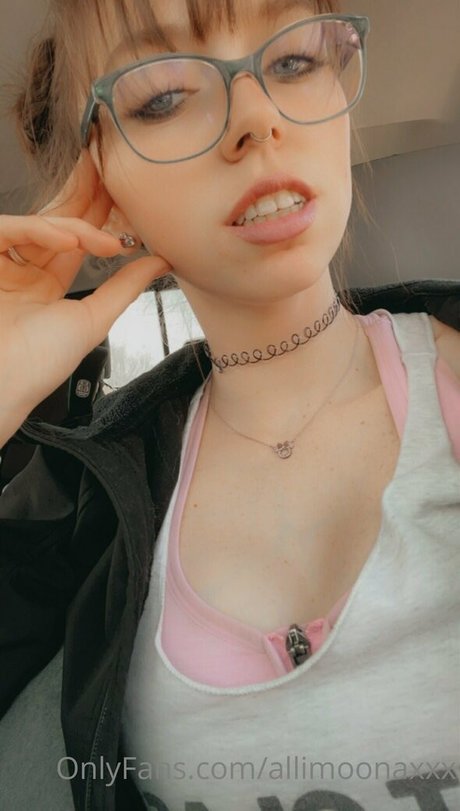 allimoonaxxx modèle meilleur archive