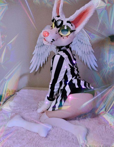 strwbrryinsides beau modèle collection