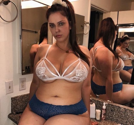 Nikkimichay star du porno gratuite collection