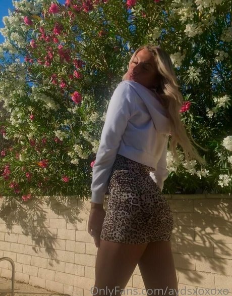 aydsxoxoxo modèle xxx galeries