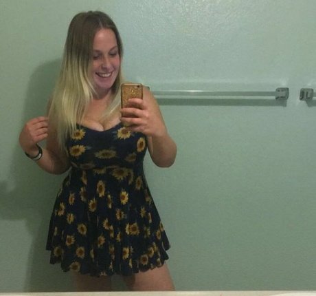 Kyla S modèle sympa image