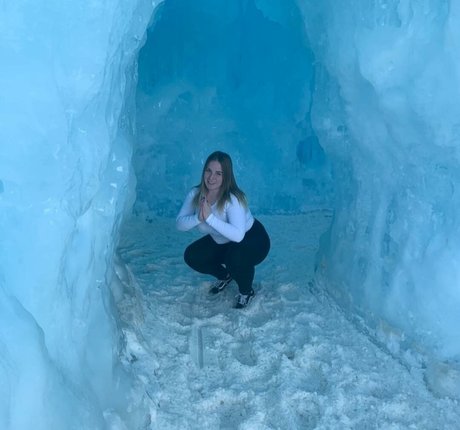 Kyla S étoile chaude photo