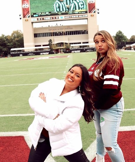 Grace H modèle adulte archive