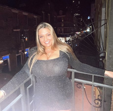 Grace H étoile nue galerie