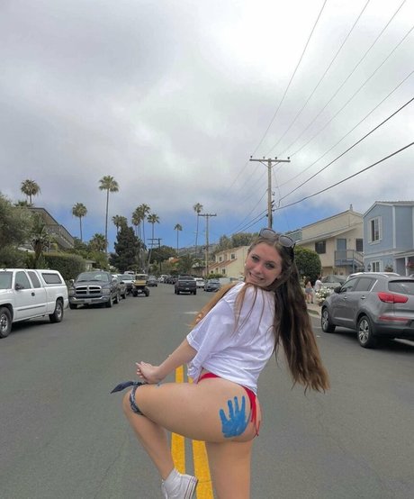 Lily P modèle adulte galerie