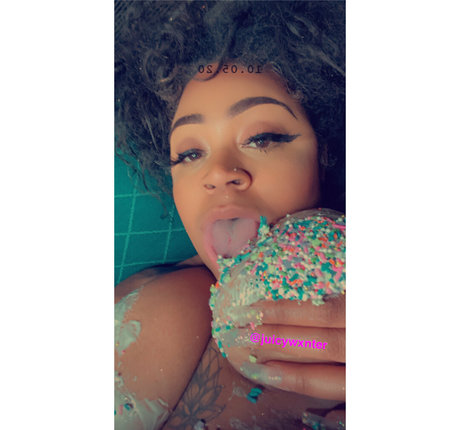 juicywxnter nus star du porno photo