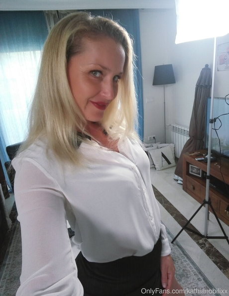 kathianobilixx star du porno chaude image