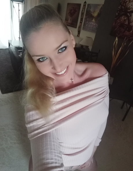 seins bonnet g onlyfans hd parfaite images