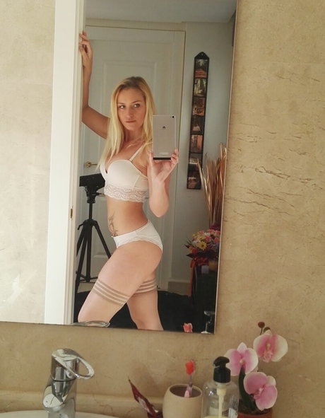 kathianobilixx star du porno nue image