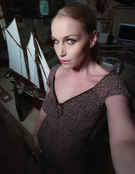 kathianobilixx actrice chaude galeries