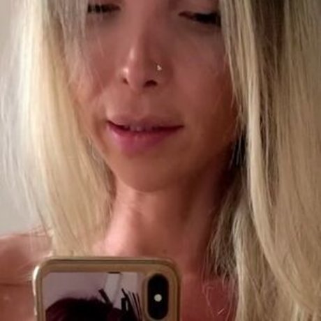 Carla Novaes sexe star du porno image