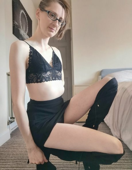 aprilrosejonesxfree jolie star du porno galerie