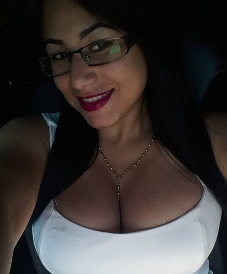 Nohely Guilarte actrice de sexe galeries