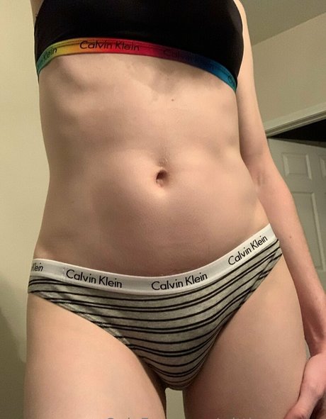 wittlesparrow modèles nus archive