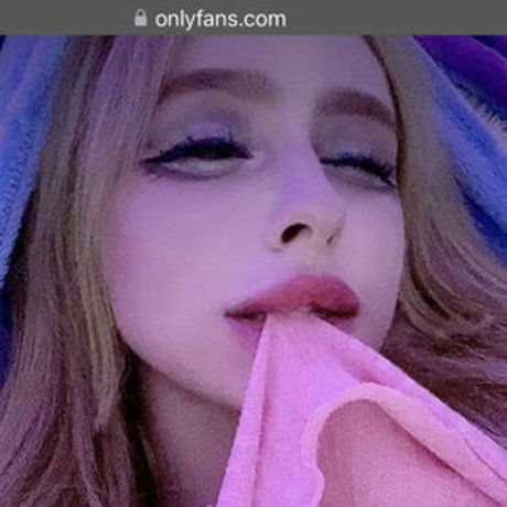 Innocentallice étoile xxx galerie