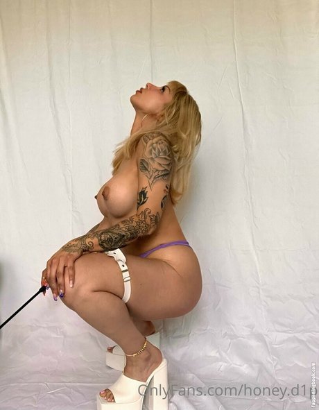 honeydipxxx modèle exclusif images