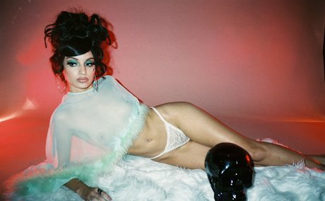 Babygunk art modèle archive