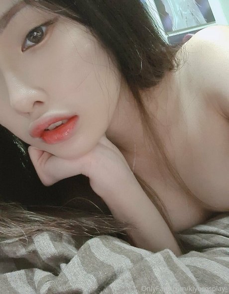 Kiyocosplay beau modèle des photos