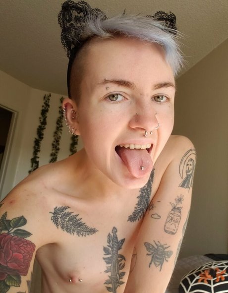 onlyfaery star du porno gratuite img