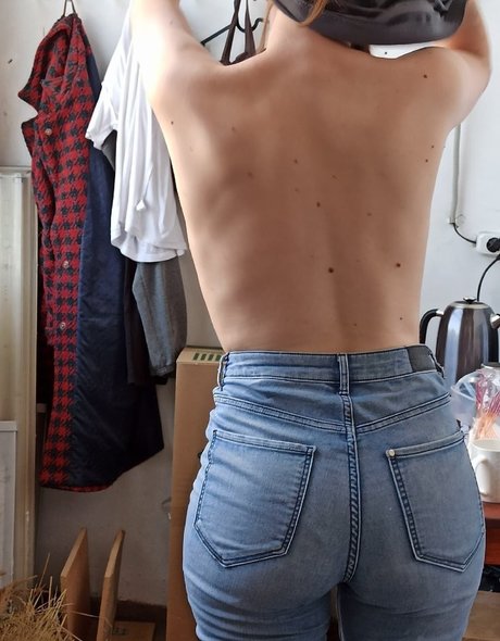 Lilya0o actrice artistique des photos