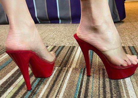 Hotmommy956 étoile de l'art galeries