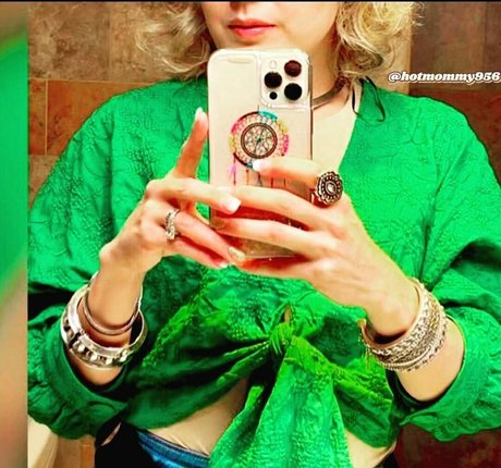 Hotmommy956 star du porno gratuit photos