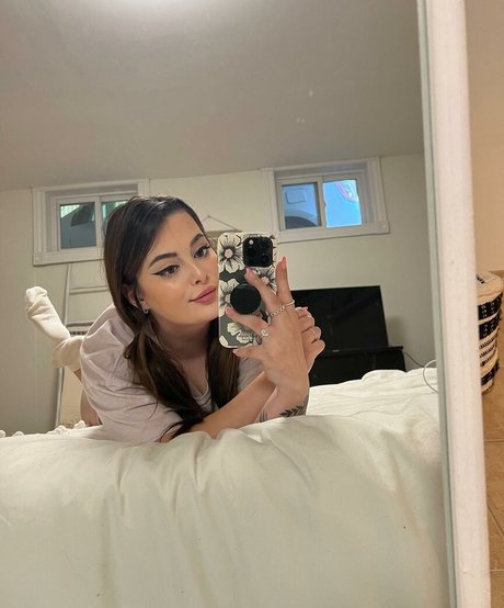 Balla Paige star du porno en haute qualité archive