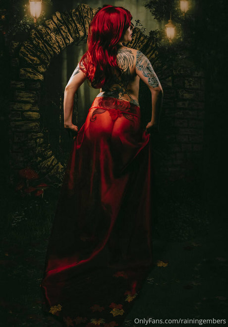 rainingembers étoile sexy img