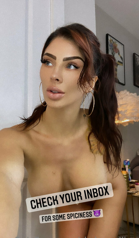 skylarwalling beau modèle galeries