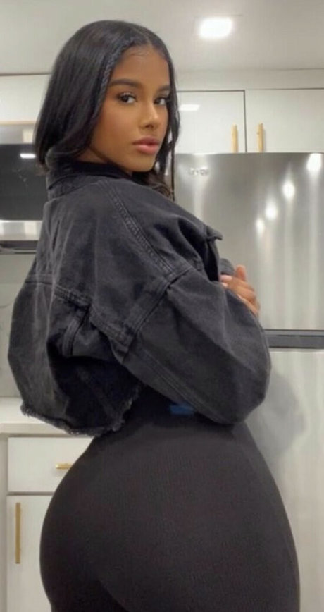 Xvssv_ modèle porno image