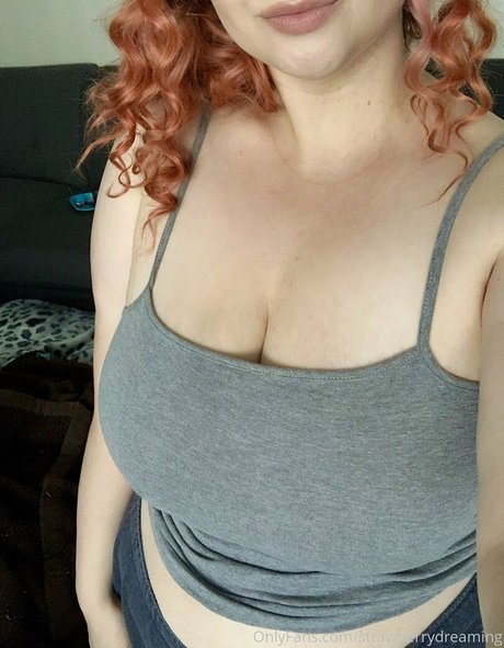 strawberrydreaming étoile adulte images