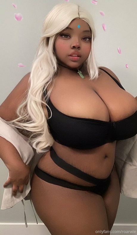 roarwie jolie étoile photos