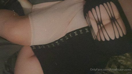 kittehsaurusrex modèle porno photo