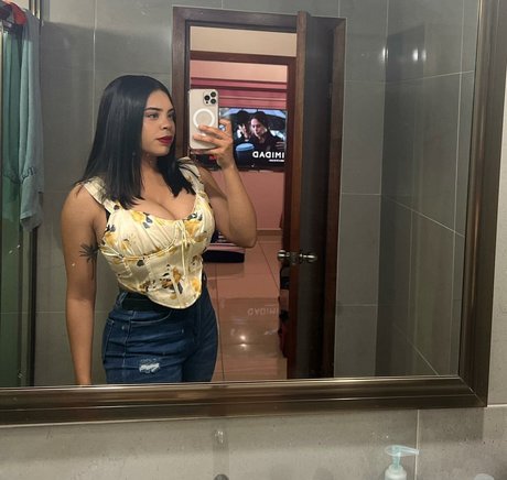 Karen Garcia étoile de haute qualité galeries