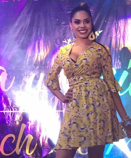 Karen Garcia haut de star du porno photos