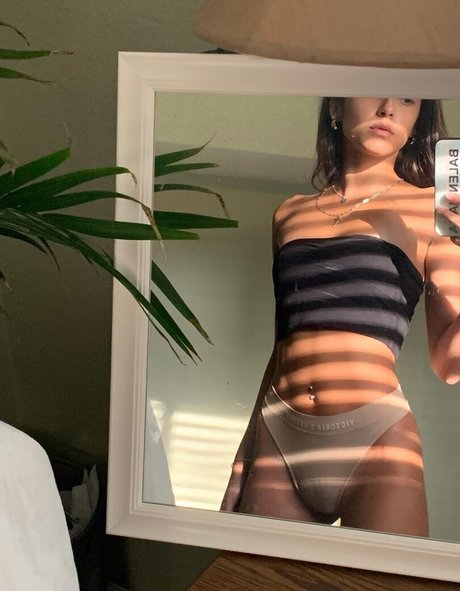 Bri Wilburn star du porno érotique des photos