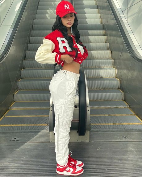 Nika Higashionna sexe star du porno archive