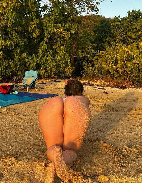 pom-pom girl nue onlyfans xxx haute qualité image