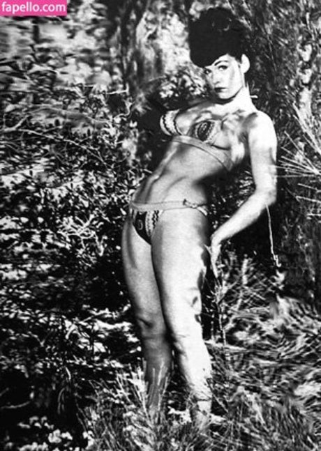 Bettie Page actrice photo