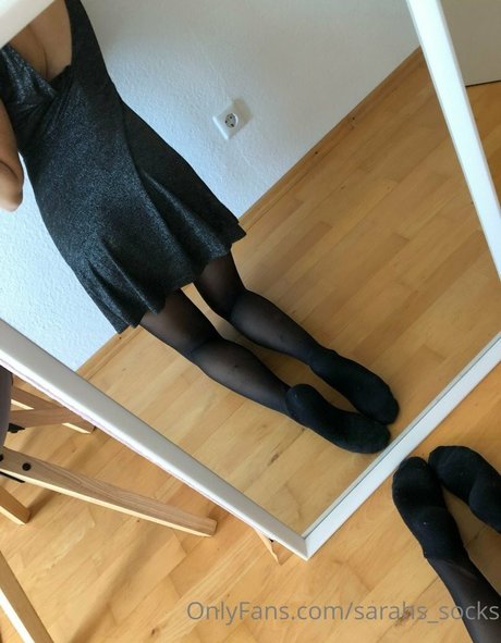 Sarahs fetish world modèle nu archive