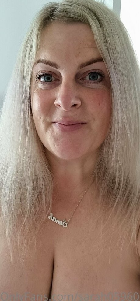 sarah05960605 star du porno érotique image